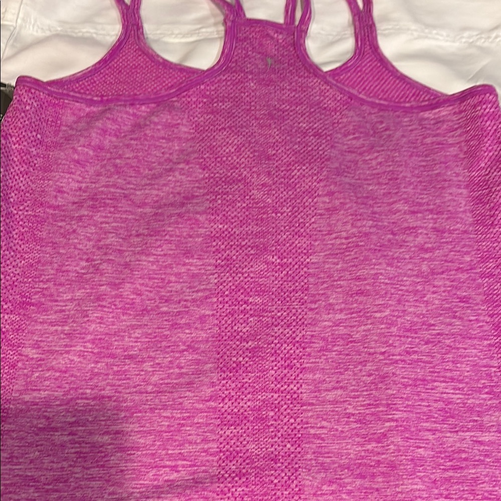 Tank top womens size M 8-10 Danskin Now racerback 63% nylon 37% polyester - Picture 2 of 4
